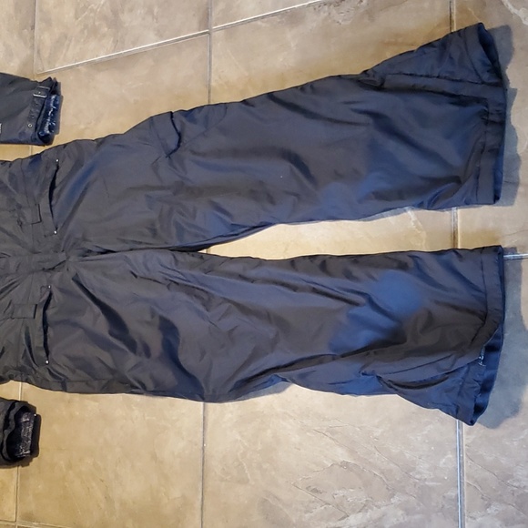 Columbia Snowsuit - Picture 2 of 7